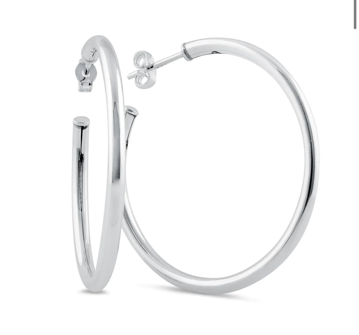 Hoops earrings